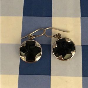 Silpada onyx wire earrings